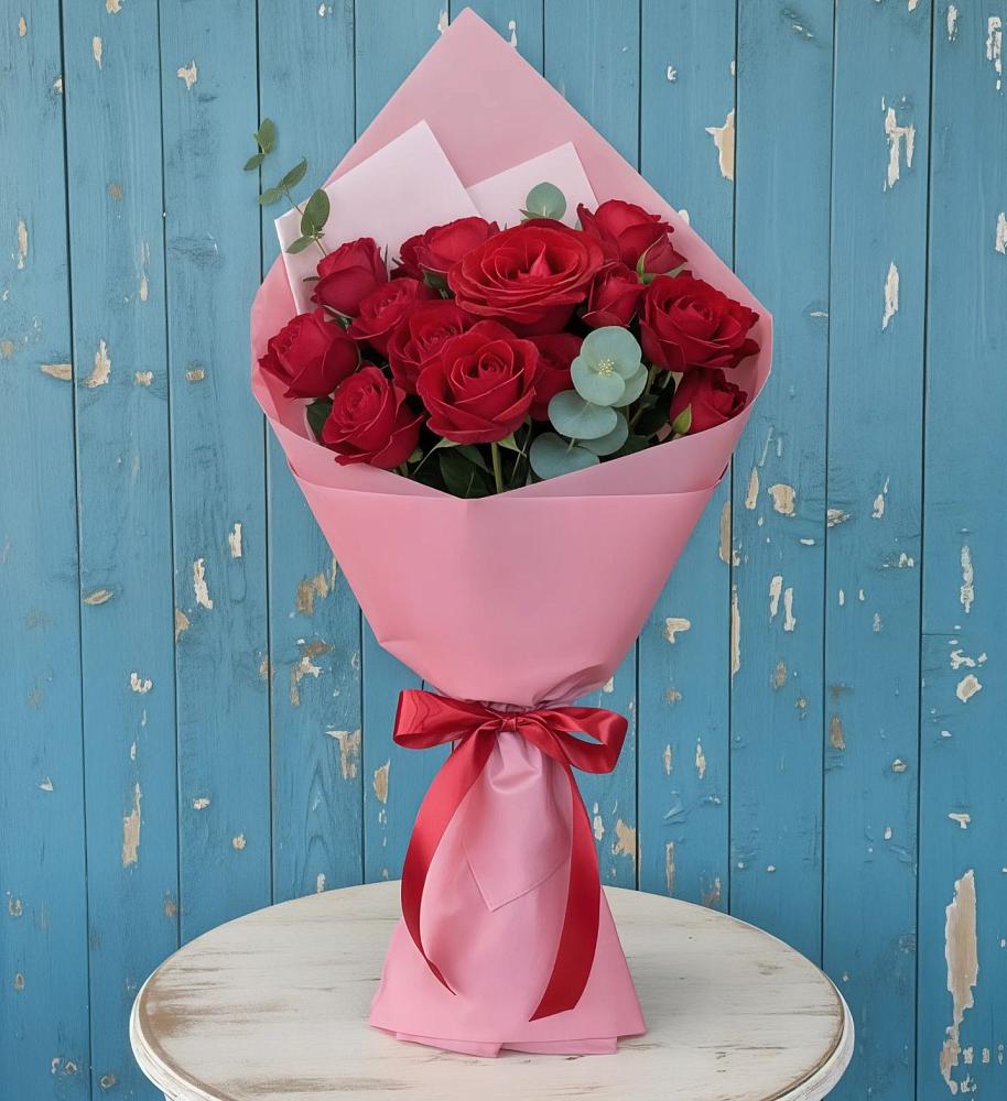 Букет цветов из: Розы в Нижних Ачалуках