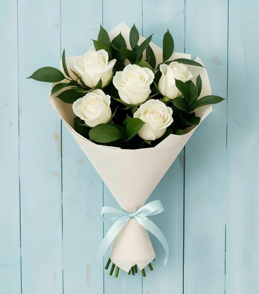 Букет цветов из: Розы в Нижних Ачалуках