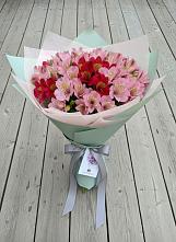 Букет цветов из:  Альстромерии в Нижних Ачалуках