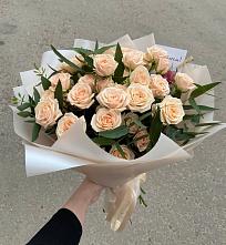 Букет Кремовые розы Латте в Нижних Ачалуках