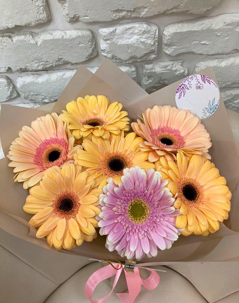 Букет цветов из: Герберы в Нижних Ачалуках