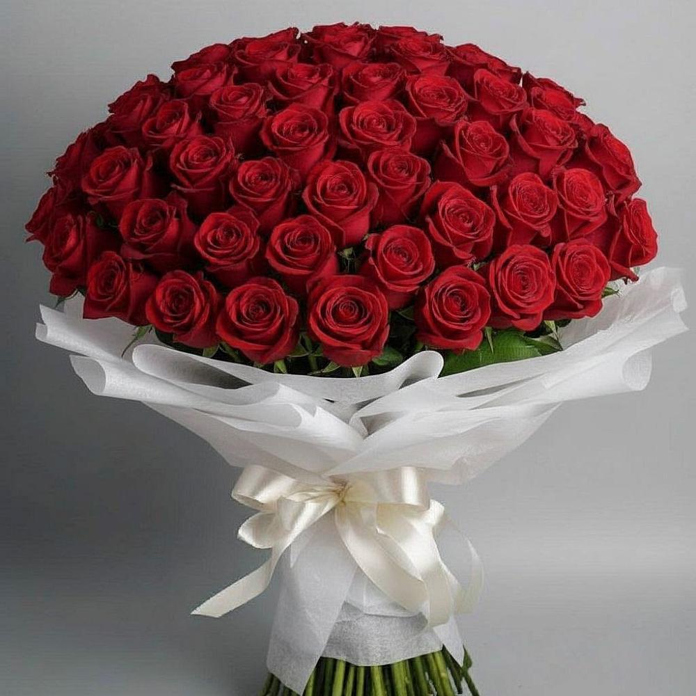 Букет 101 Красная роза Блэк Мэджик в Нижних Ачалуках
