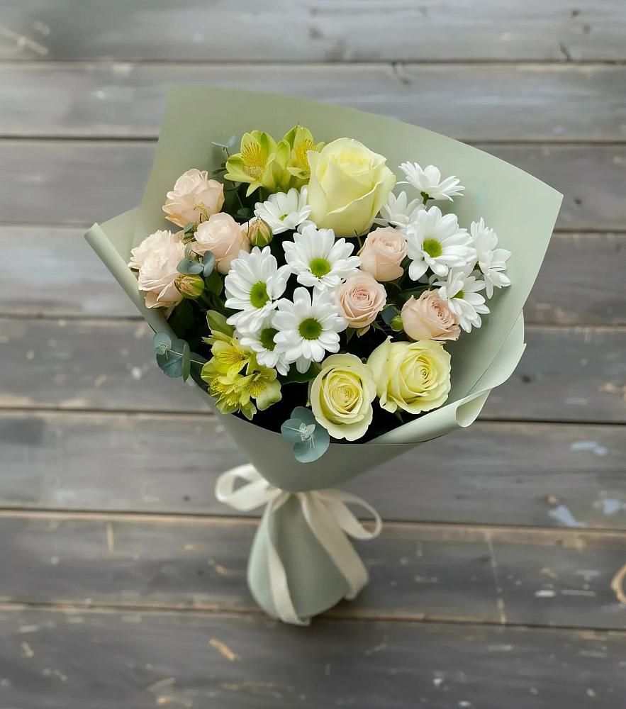 Букет цветов из: Альстромерии, Розы и Хризантемы в Нижних Ачалуках