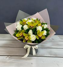 Букет цветов из:  Орхидеи и Розы в Нижних Ачалуках