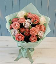 Букет цветов из:  Розы в Нижних Ачалуках