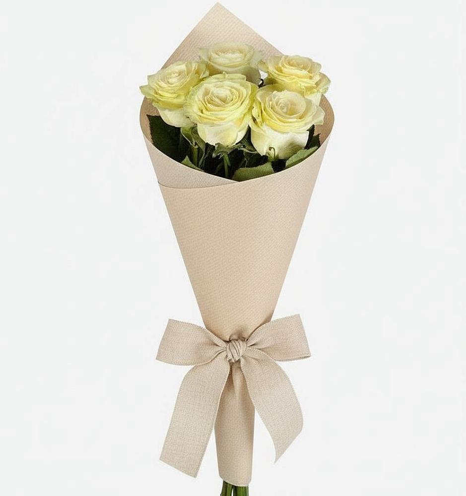 Букет цветов из: Розы в Нижних Ачалуках