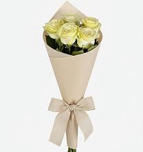 Букет цветов из:  Розы в Нижних Ачалуках
