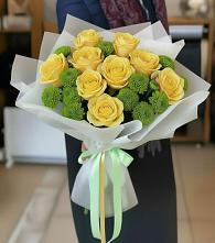 Букет цветов из:  Хризантемы и Розы в Нижних Ачалуках
