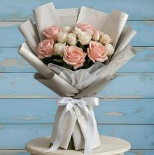 Букет цветов из:  Розы в Нижних Ачалуках