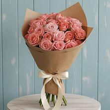 Букет цветов из:  Розы в Нижних Ачалуках