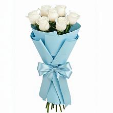 Букет 7 белых роз Проуд в Нижних Ачалуках