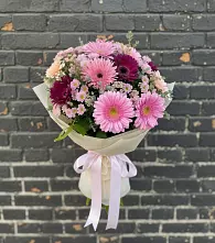 Букет цветов из:  Герберы и Хризантемы #REPLACE_PRED# Нижних Ачалуках