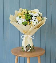 Букет цветов из:  Хризантемы и Розы в Нижних Ачалуках