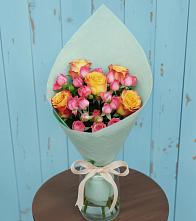 Букет цветов из:  Розы в Нижних Ачалуках