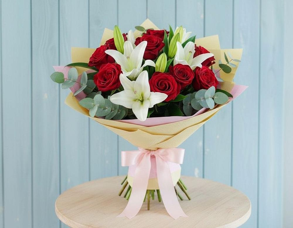 Букет цветов из: Лилии и Розы в Нижних Ачалуках